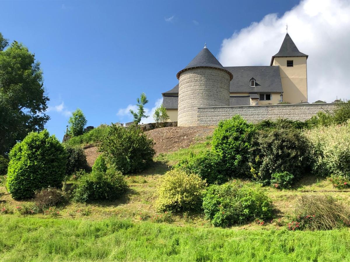 Chateau Porthos Tranquillite Des Pyrenees Lanne-en-Baretous Exteriér fotografie