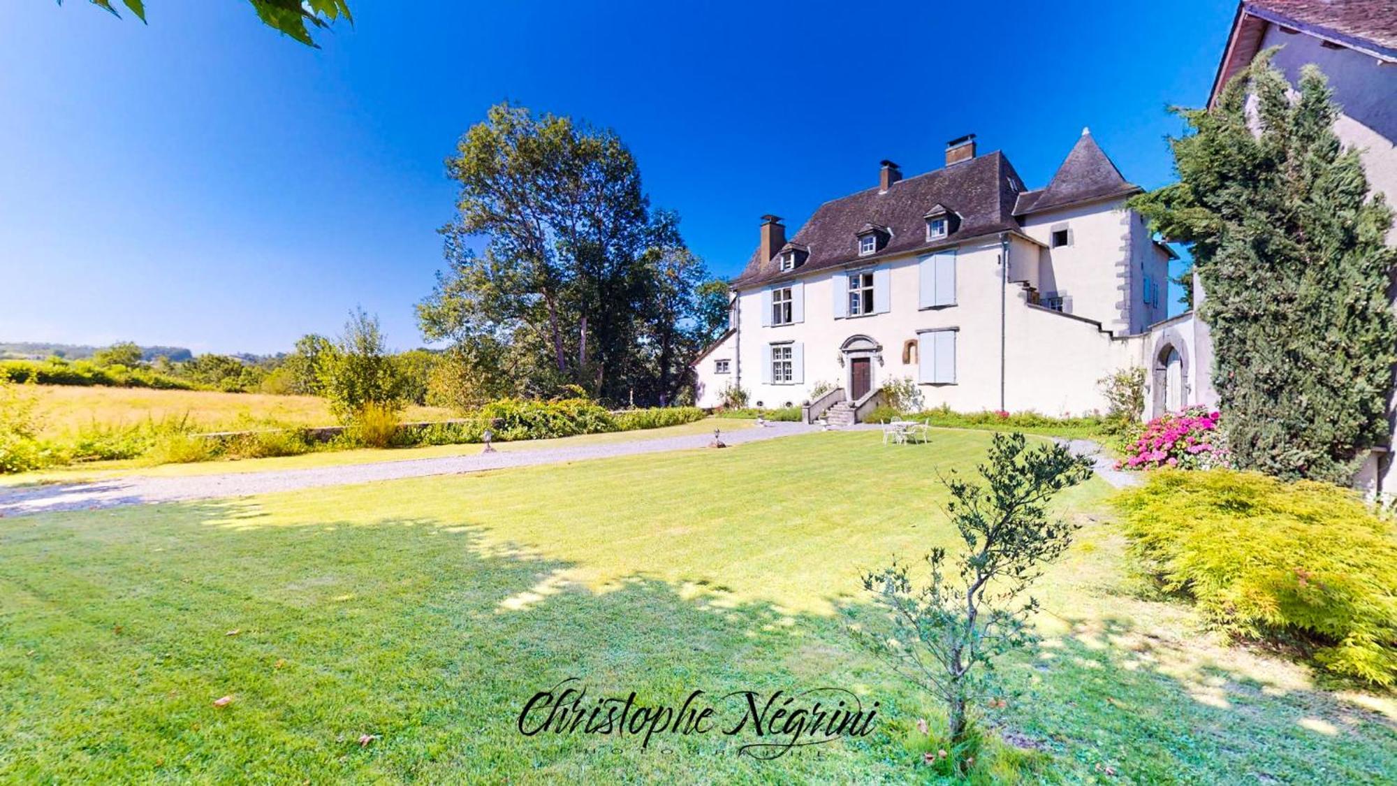 Chateau Porthos Tranquillite Des Pyrenees Lanne-en-Baretous Exteriér fotografie